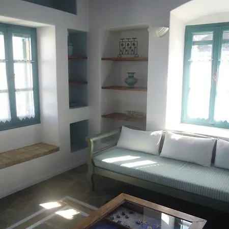 Nefeli Leros 3*