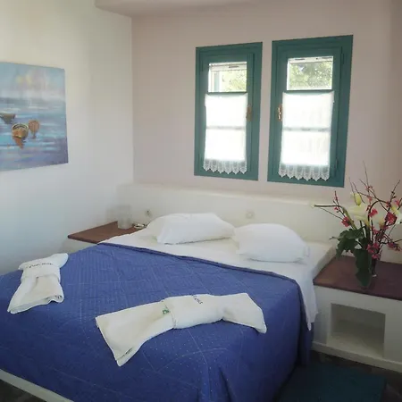 Nefeli Leros Agia Marina (Leros)