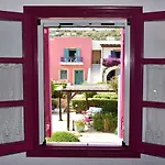 Nefeli Leros