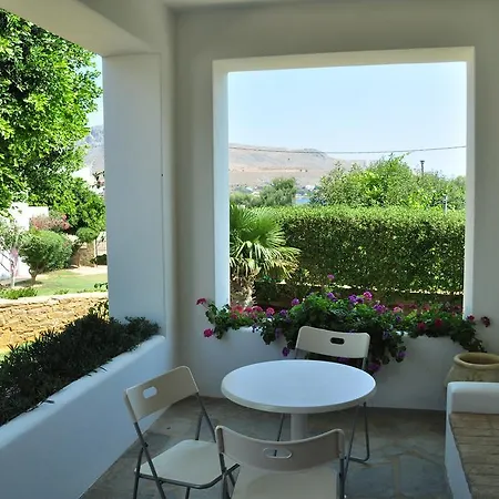 Nefeli Leros Hotel apartamentowy