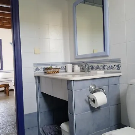 Nefeli Leros