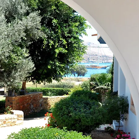 Nefeli Leros Apartmanhotel Ajía Marína