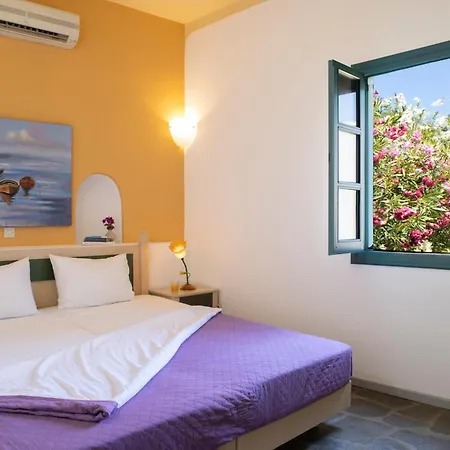 Nefeli Leros 3*
