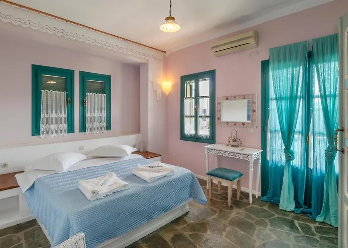 Nefeli Leros 3*