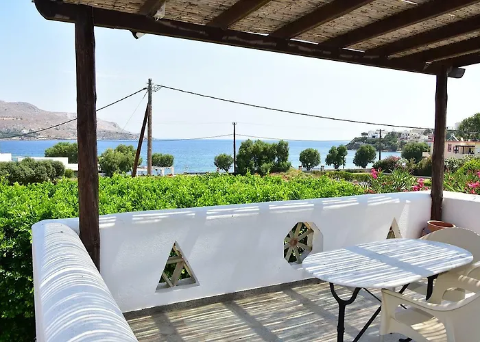 Nefeli Leros شقة فندقية 3*